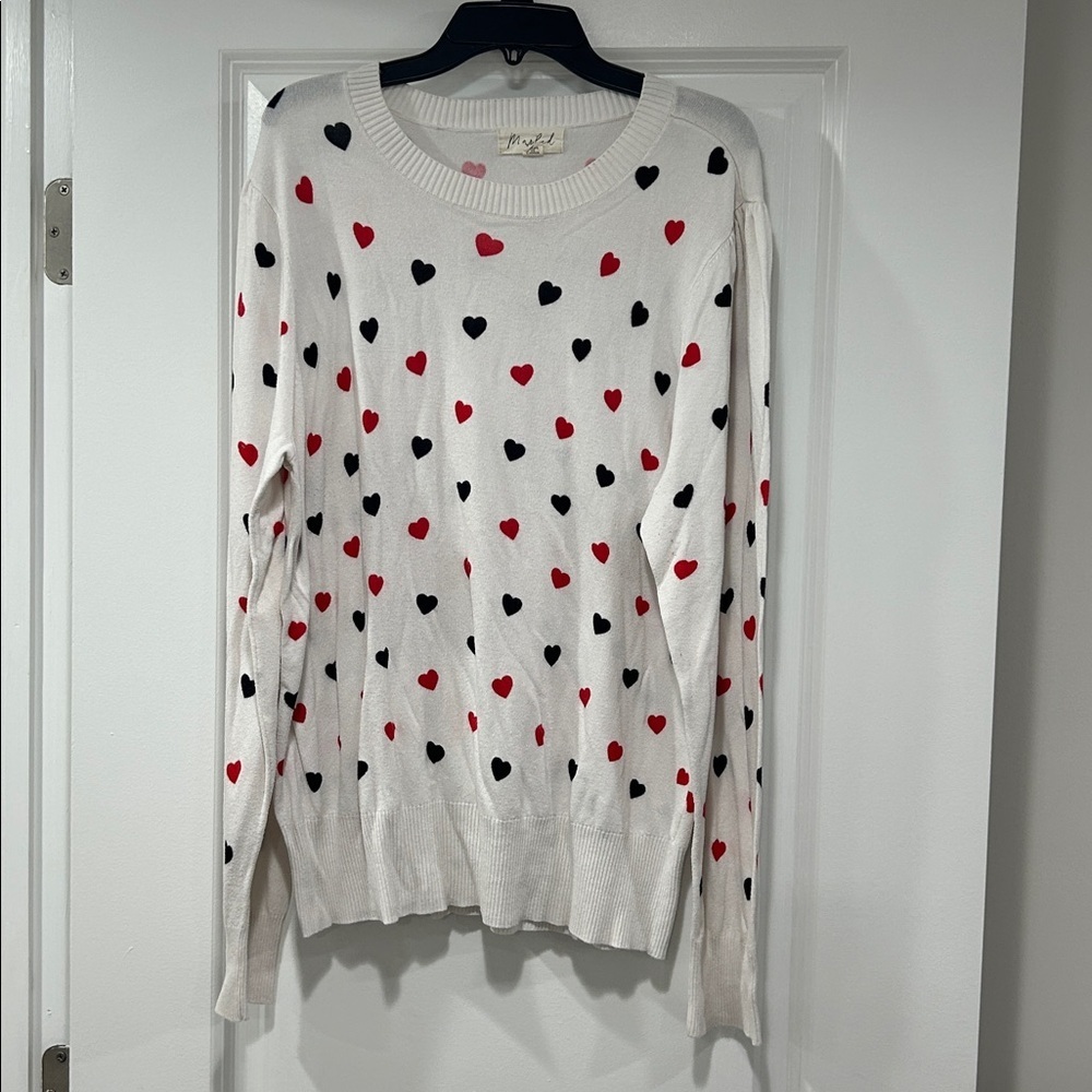 Marled White Sweater with Red and Black Hearts